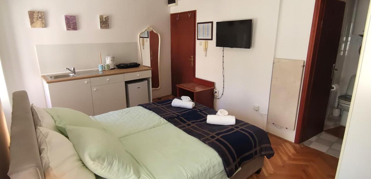 Studio Apartment L&G Rovinj Kültér fotó